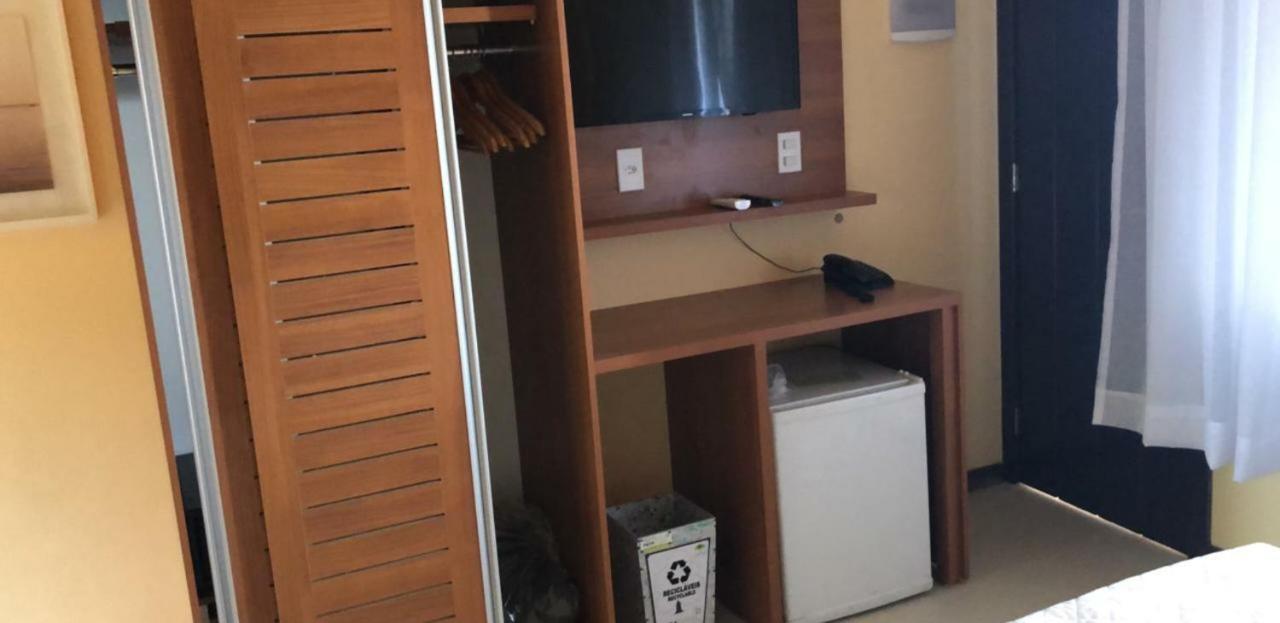 Quarto Triplo Econômico