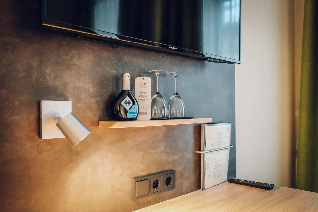 Double Room with Street View