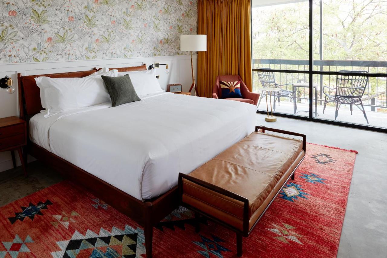 King Room with Balcony