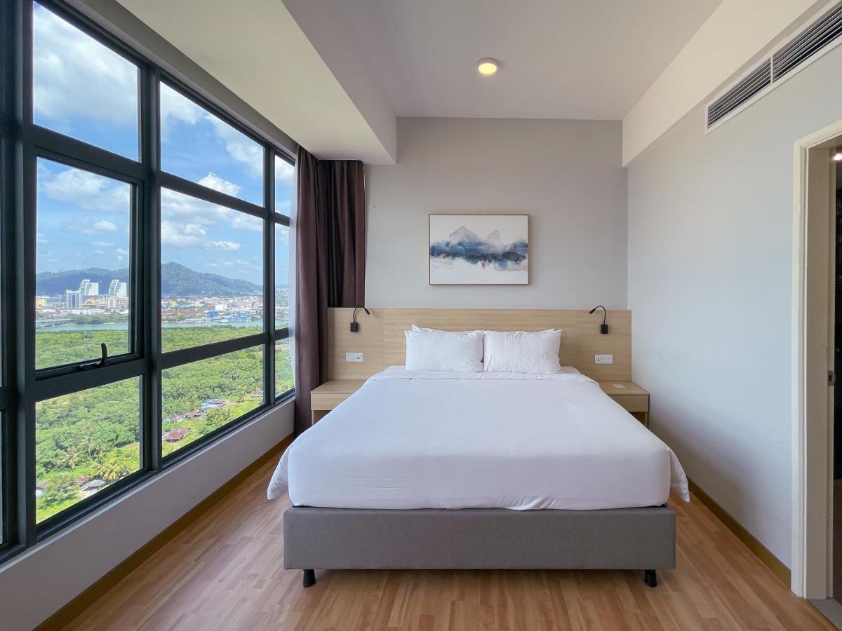 Family Room City View