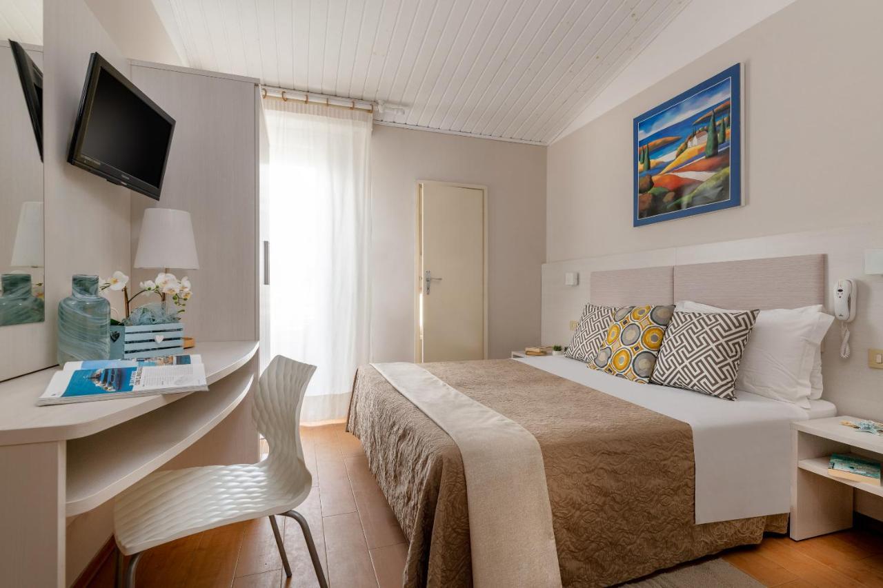 Economy Quadruple Room