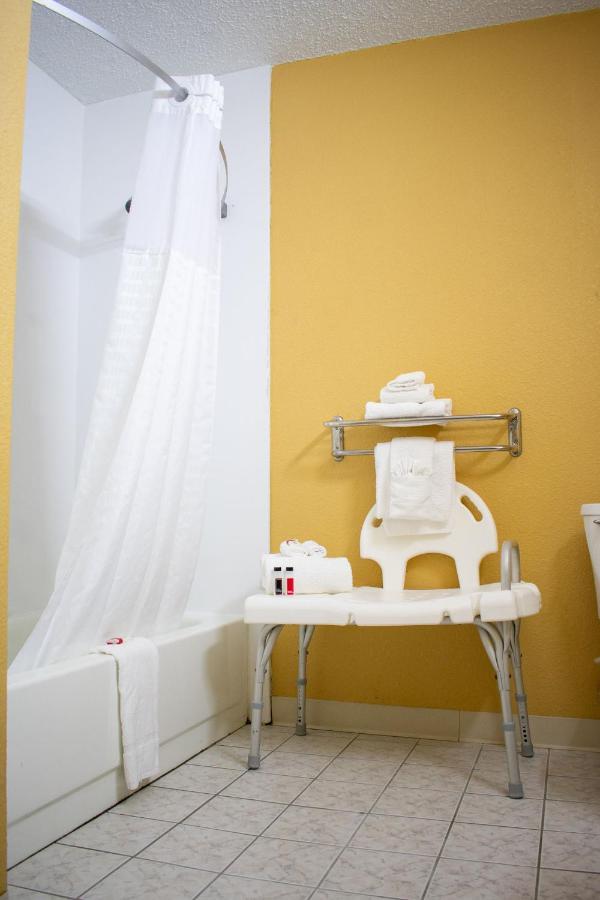 King Room - Disability Access/Non-Smoking