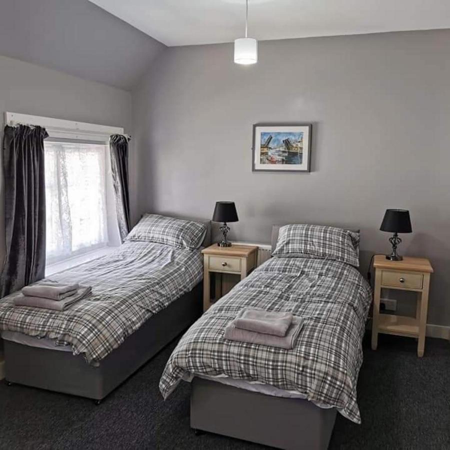 Twin Room with Shower,1593779763:JPEG