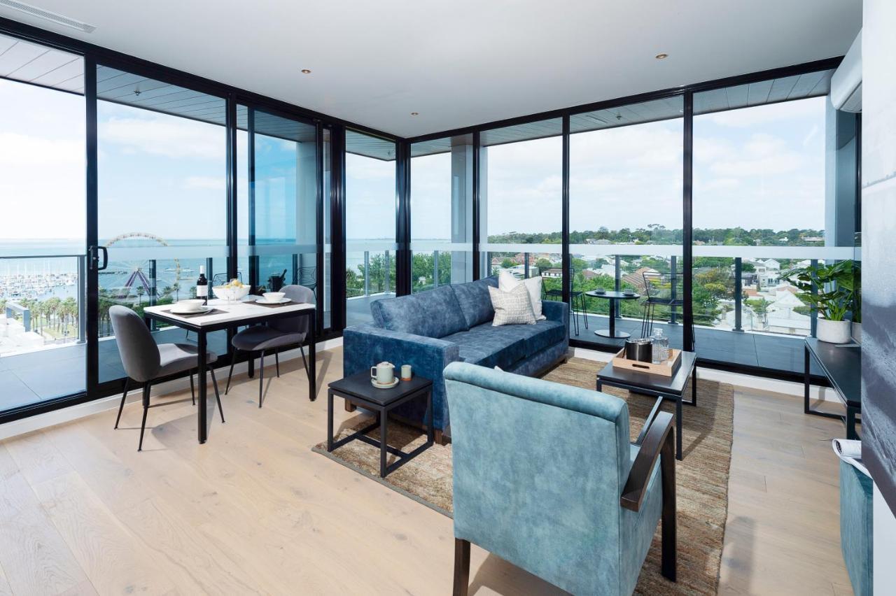 Two-Bedroom Apartment Two Bathroom Apartment with Ocean View