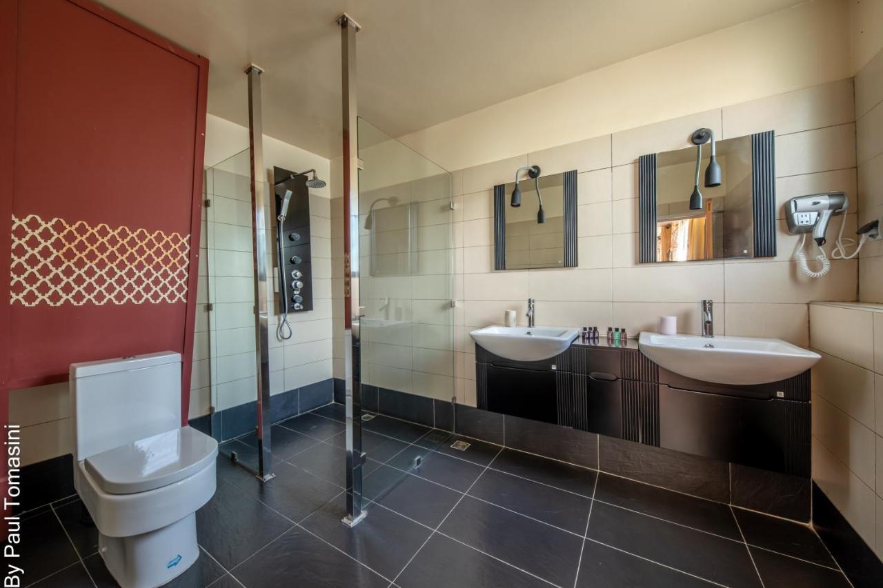 Chambre Triple - Vue sur Ville