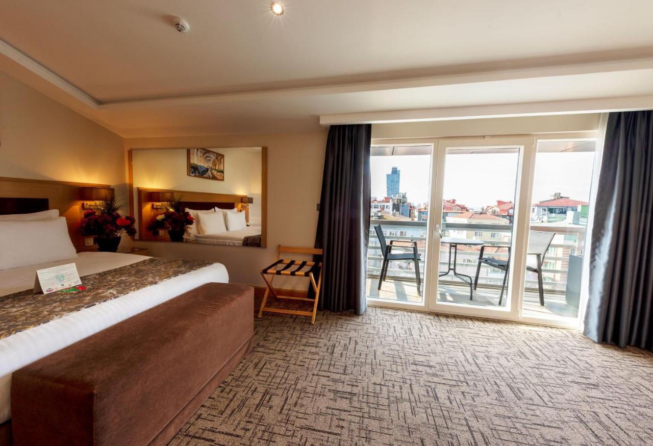 Deluxe Double Room Balcony