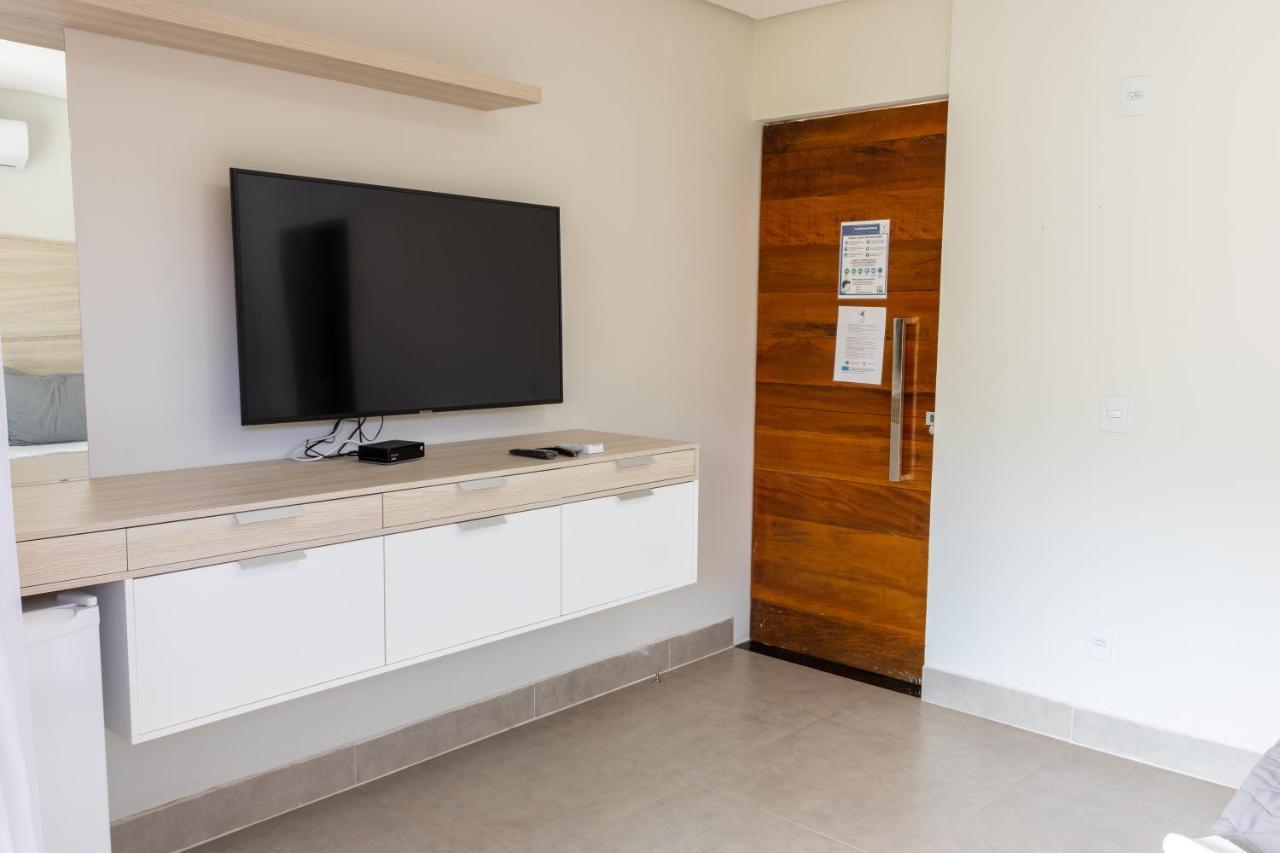 Suite with Lake View