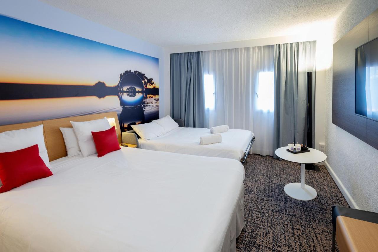 Quarto Superior com 1 Cama de Casal e 1 Sofá-cama de Casal