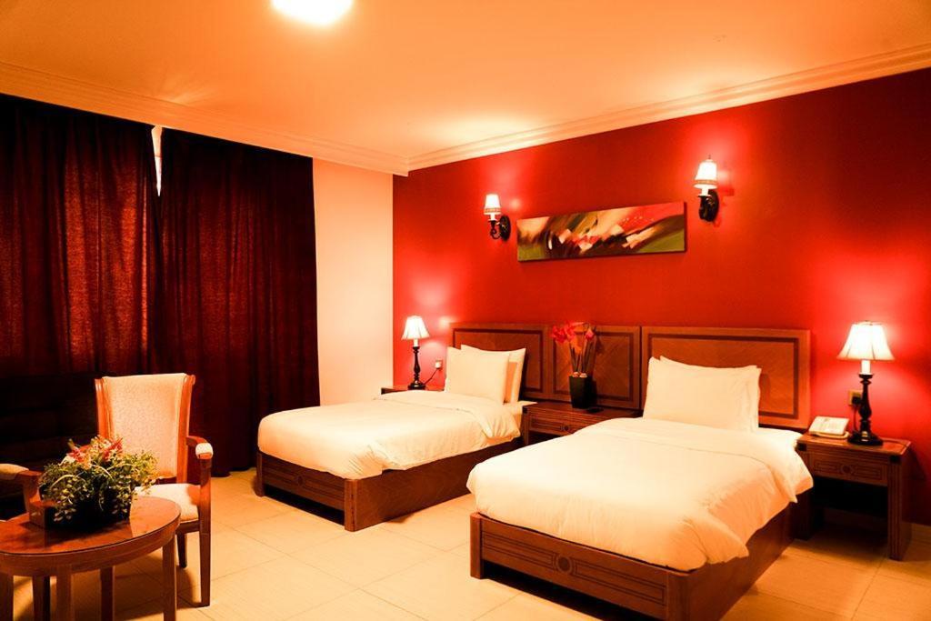 Superior Twin Room