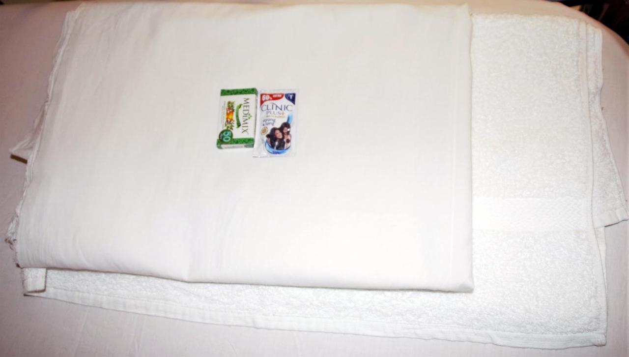 Deluxe Double Room (1 adult + 1 child)