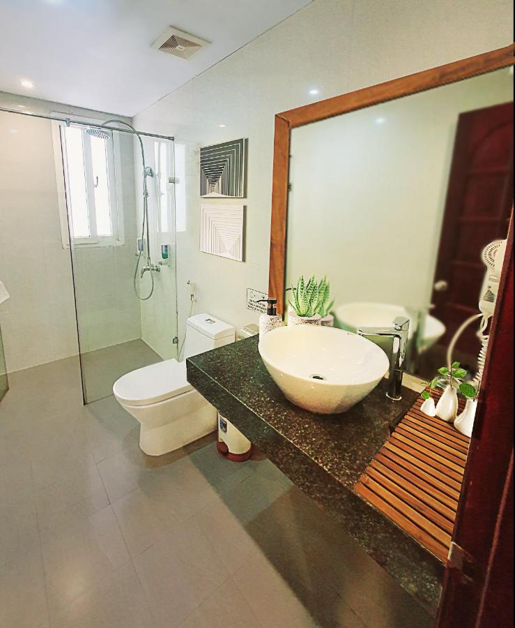 Deluxe Double or Twin Room With Internal Window