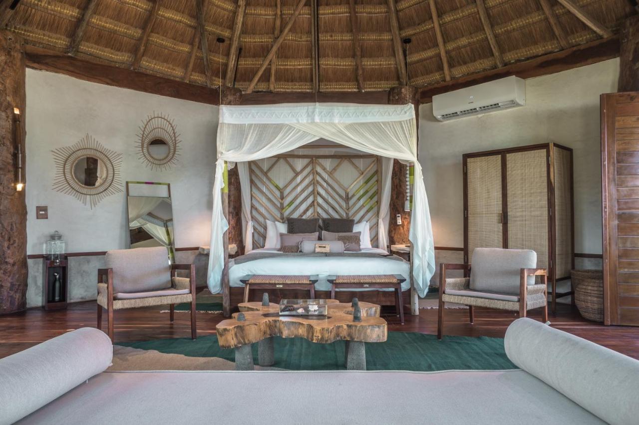 Master Suite Oceanfront Terrace