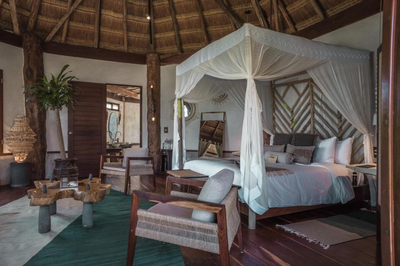 Master Suite Oceanfront Terrace
