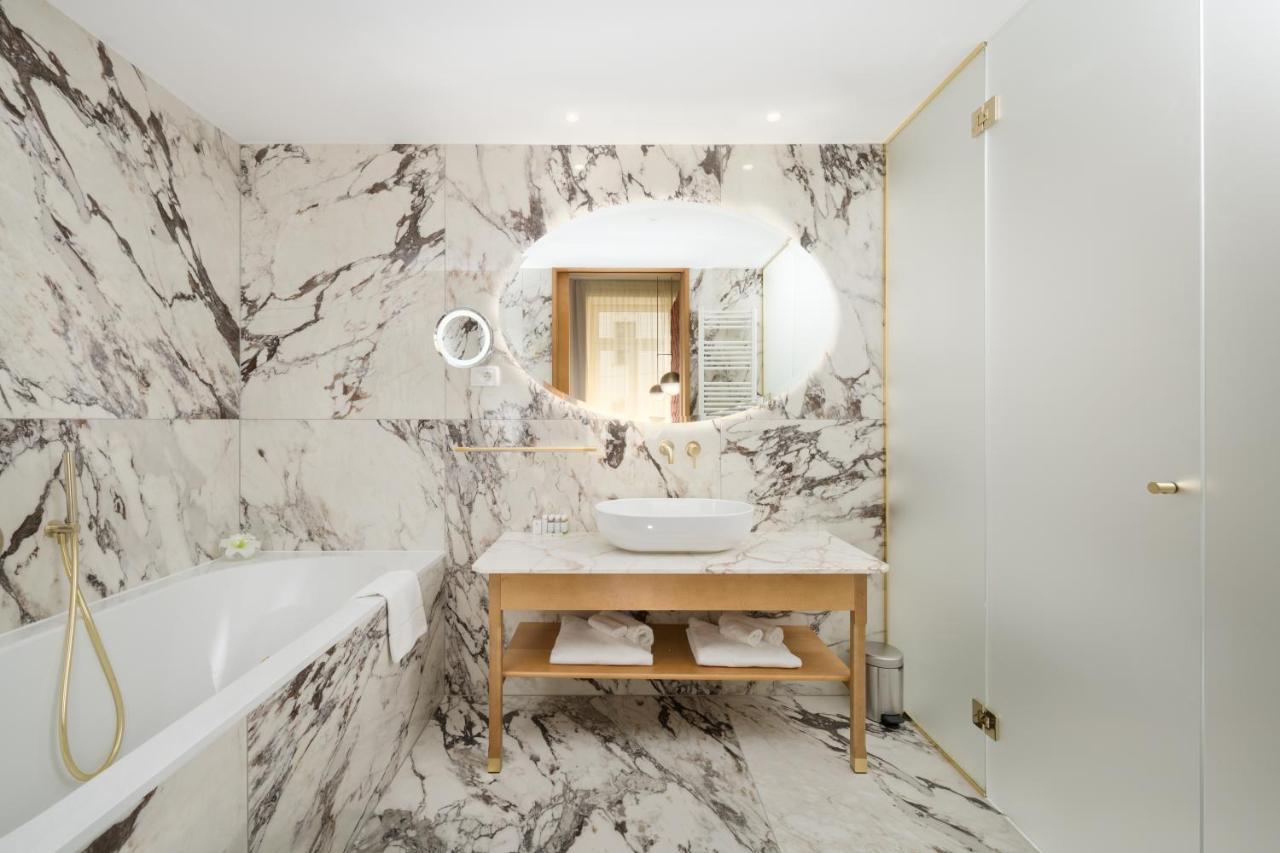 Grand Union Suite