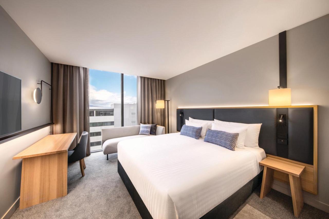 Harbour View Room
