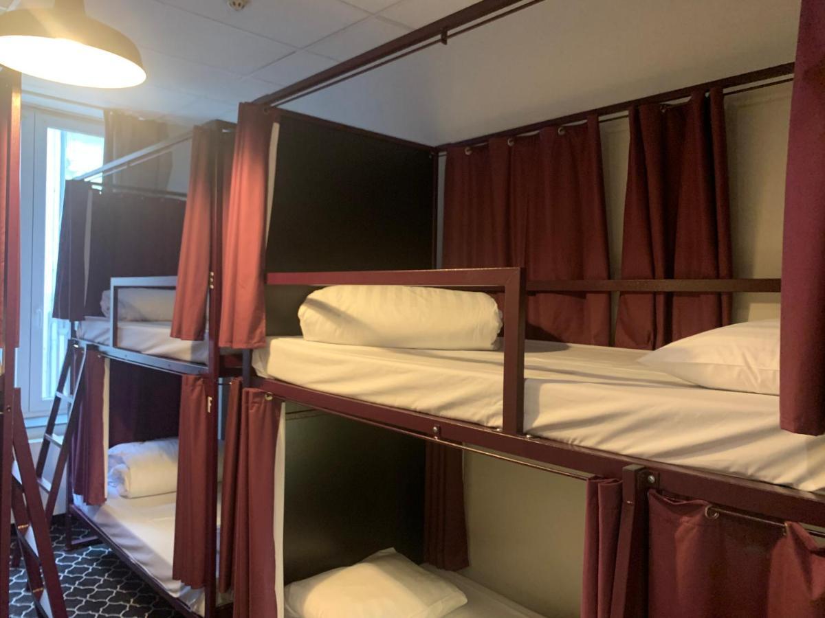 8-Bed Private Room Ensuite