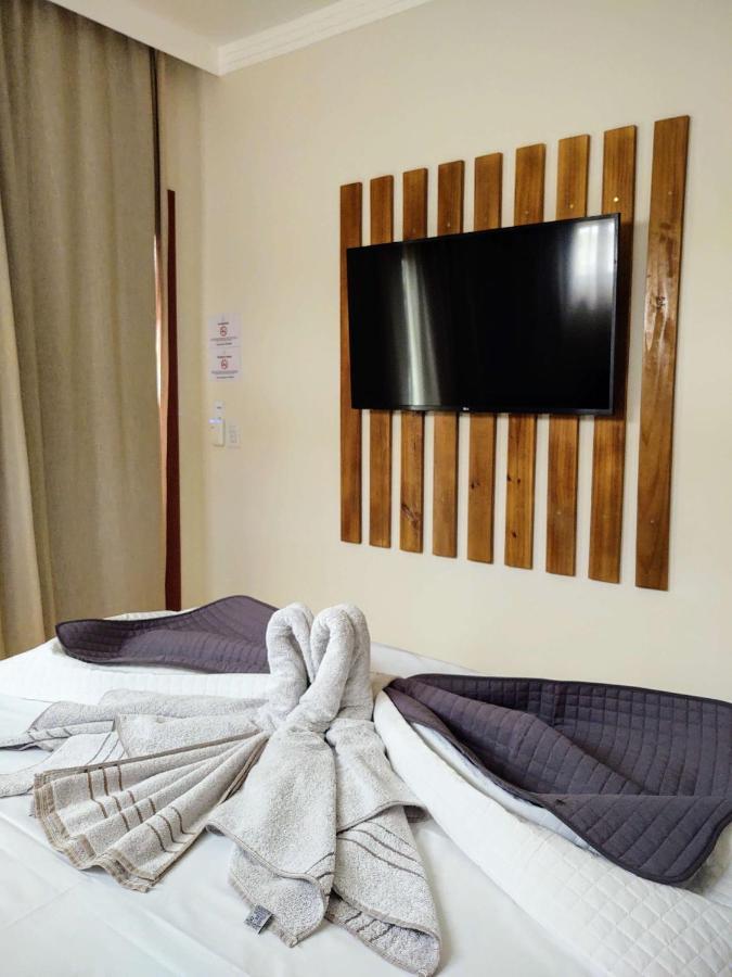 Queen Room with Spa Bath