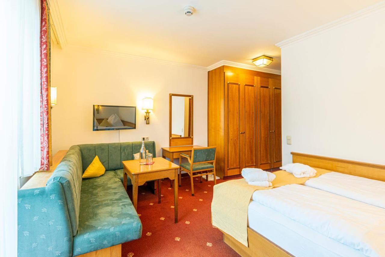Standard Double Room - Free access to Alpentherme