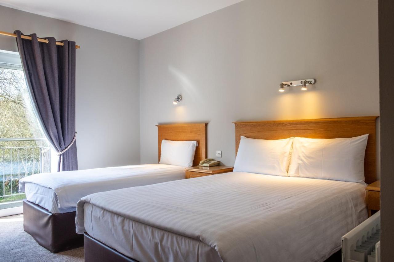 Double & Single Room Balcony,1090002978:JPEG