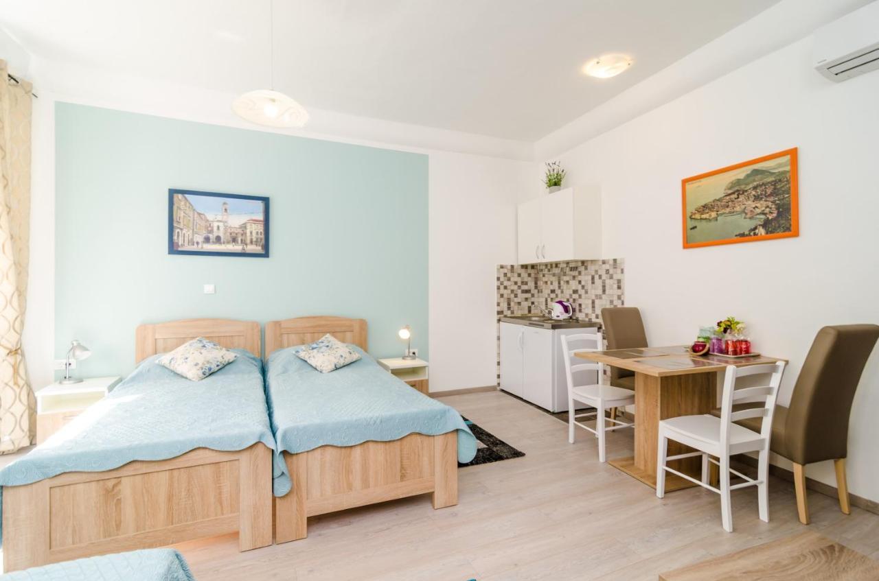 Deluxe Studio Apartment with City View,1090246998:JPEG