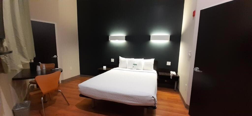Quarto com Cama Queen-size