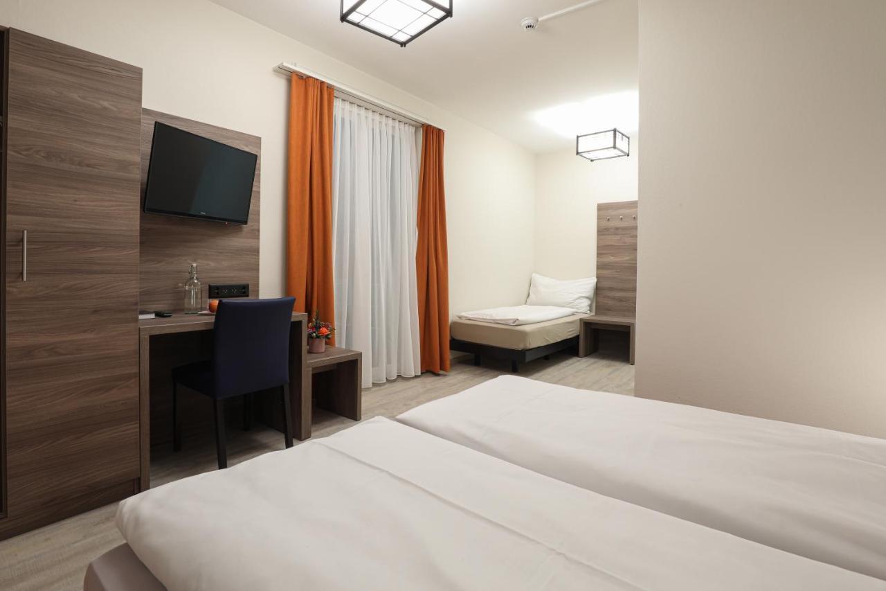 Classic Triple Room,1516390411:JPEG