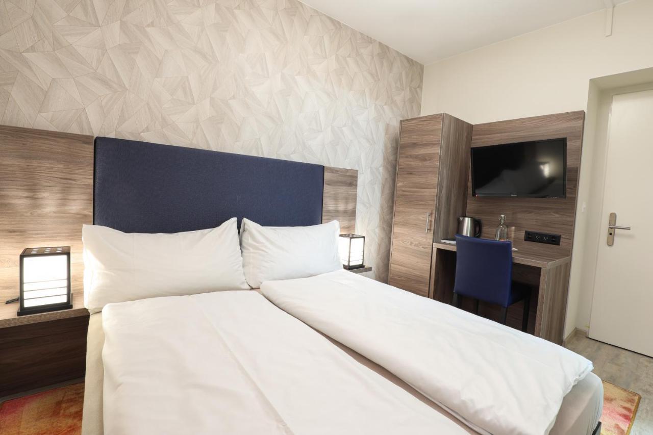 Small Double Room