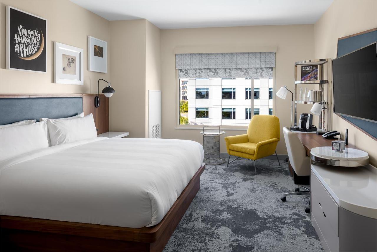 Guest Room, 1 King