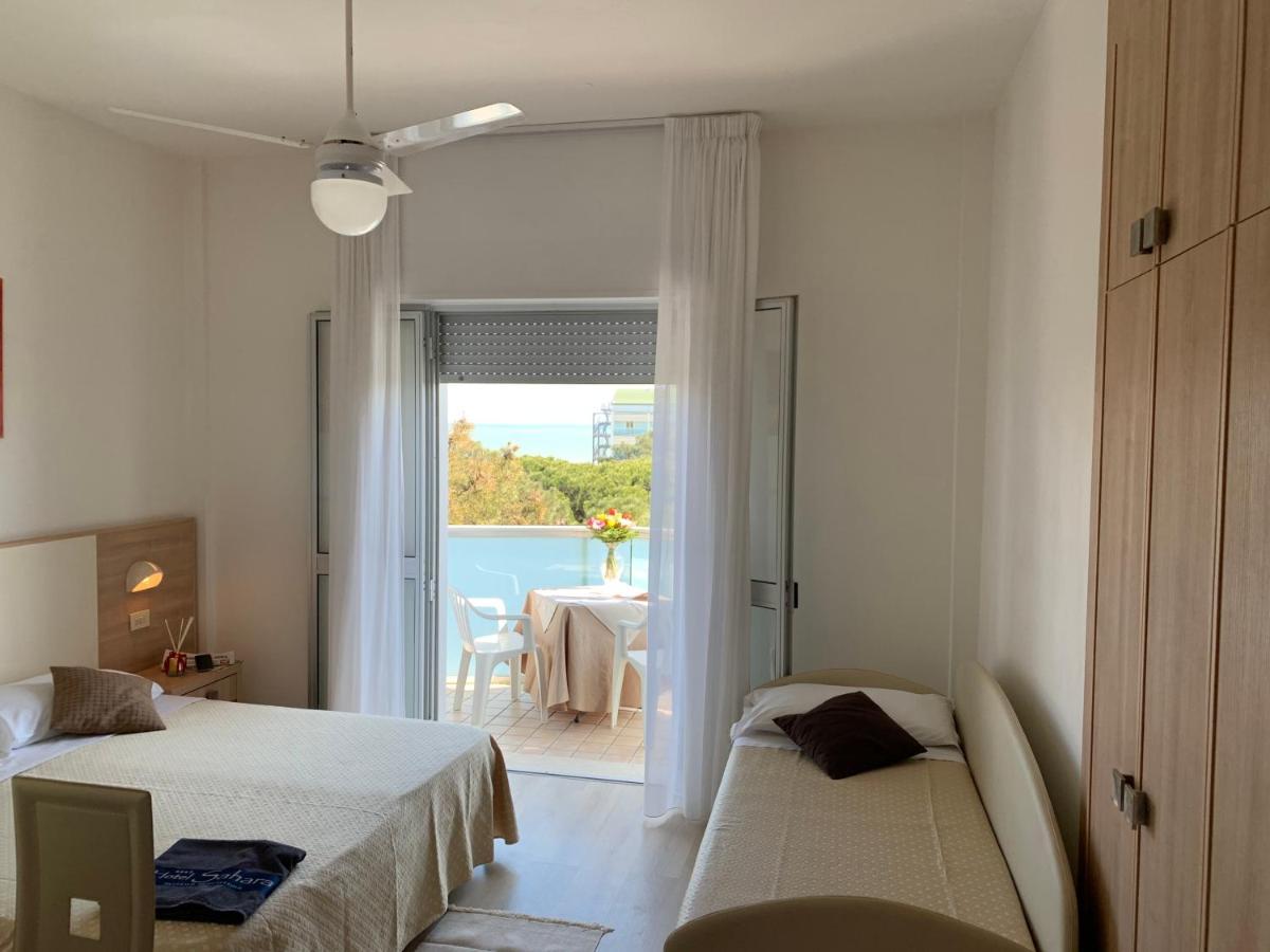 Triple Room with Sea View