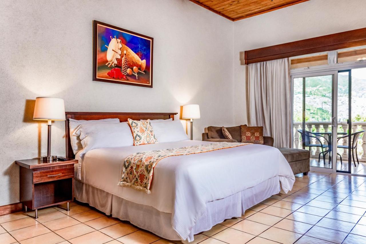 Suite with Balcony