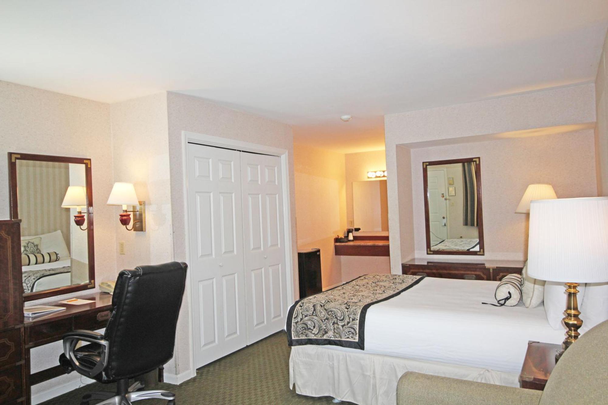 Premium Queen Room