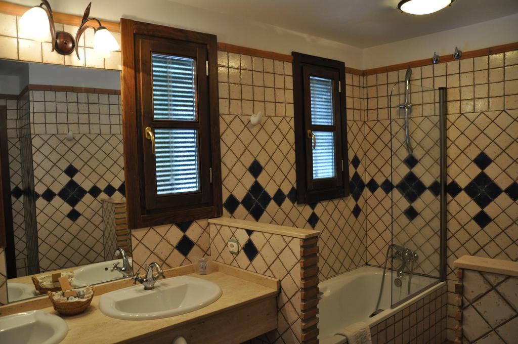 Luxury Double Room with Sea View