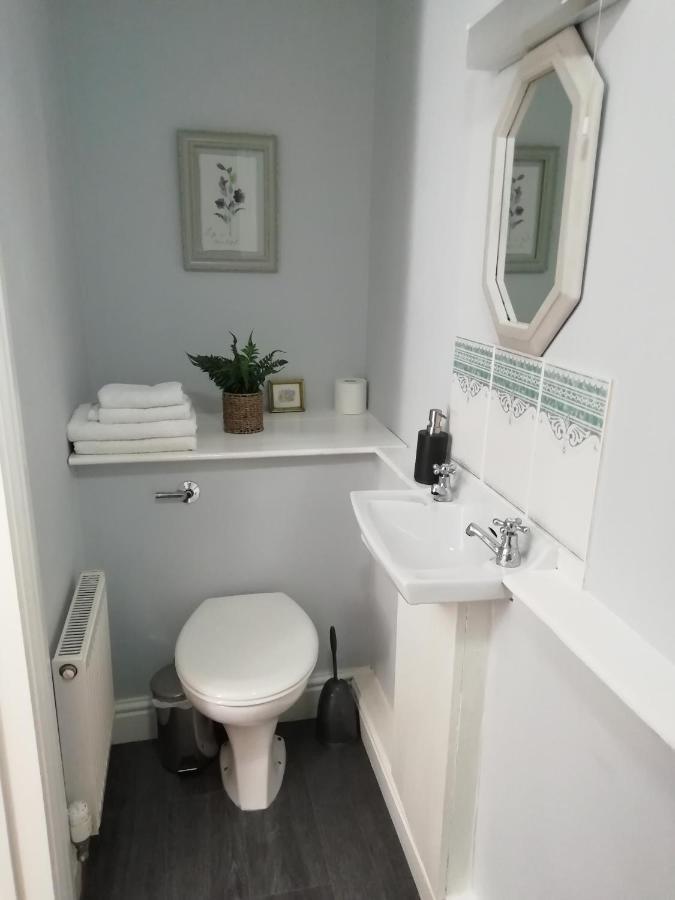 Double or Twin Room with Shower