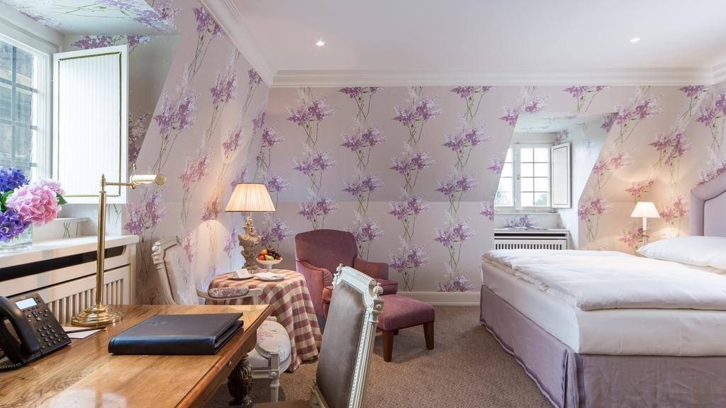 Schloss Zimmer mit Parkblick
