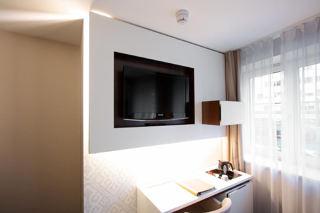 Classic Single Room