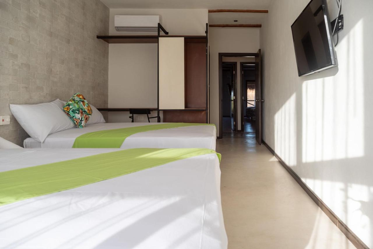 Twin Room Balcony,1093918857:JPEG