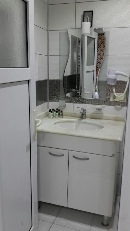 Standard Triple Room,109486236:JPEG