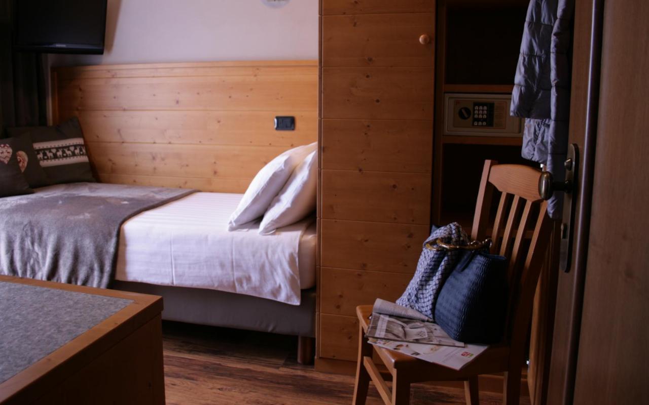 Classic Single Room