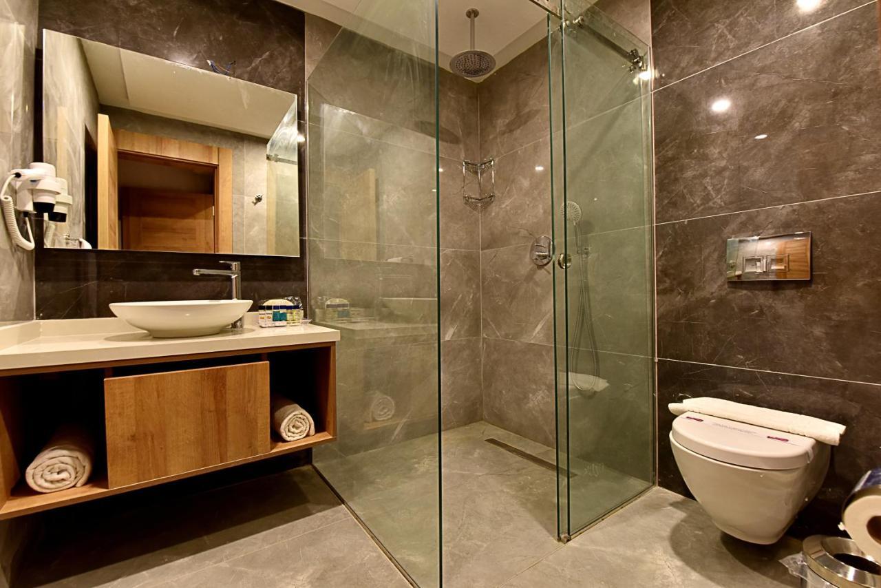 Two Bedroom Apartment Seaview