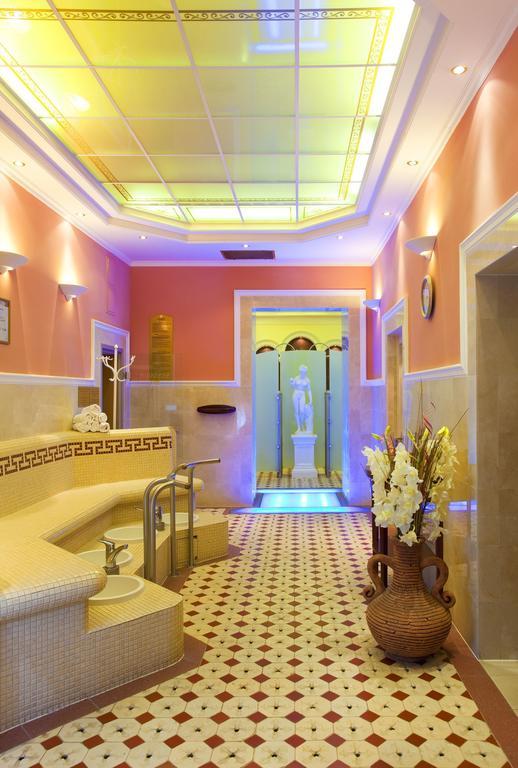 Single Room with Garden View and Wellness and Fitness Access