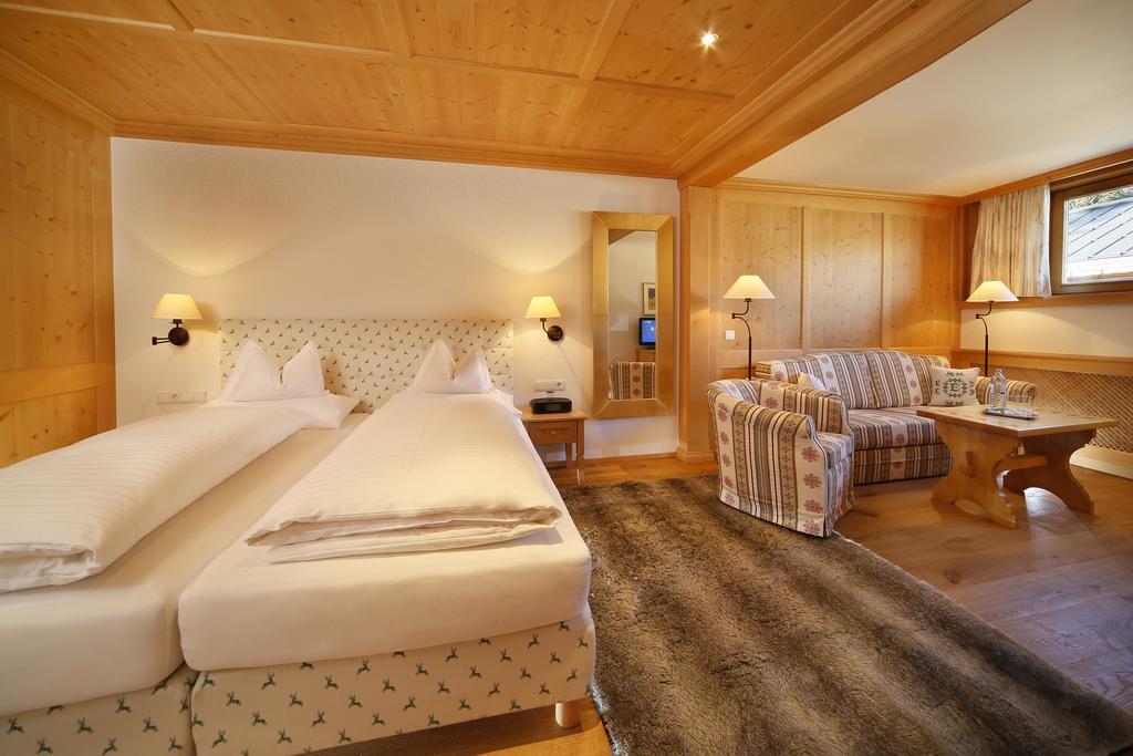 Large Double Room