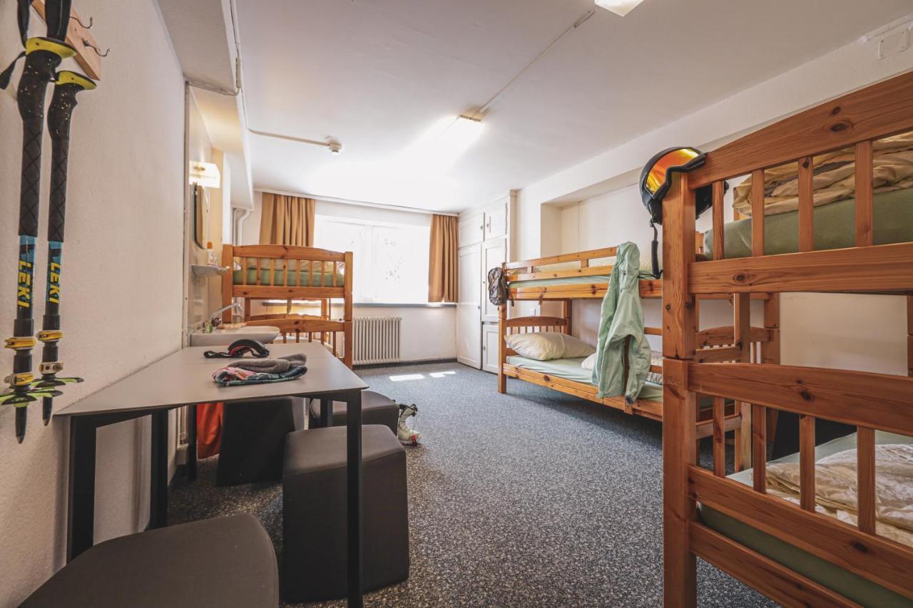 6-Bed Mixed Dormitory Room