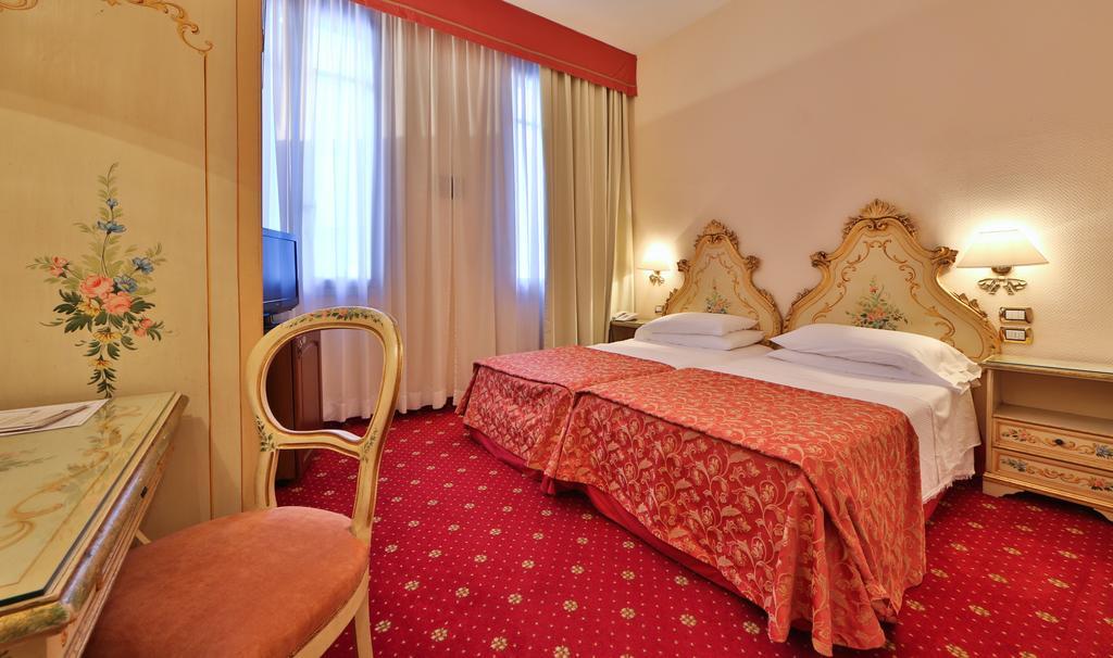 Classic Double or Twin Room