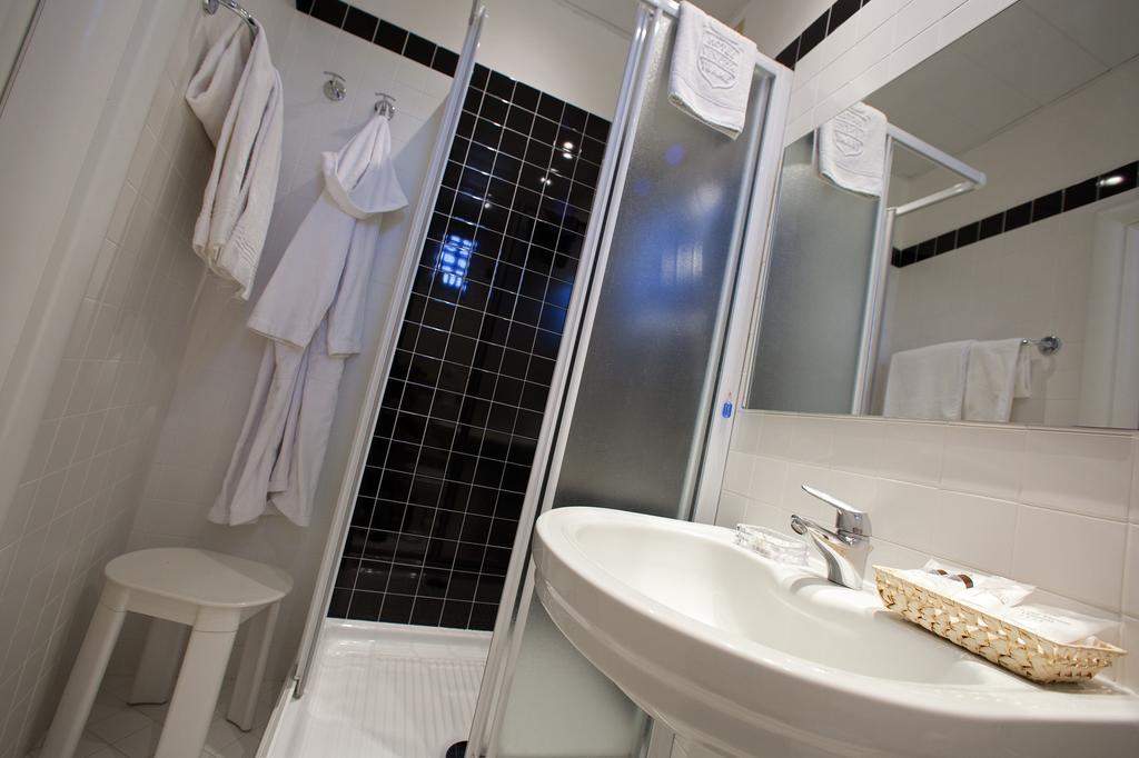 Chambre Simple Confort