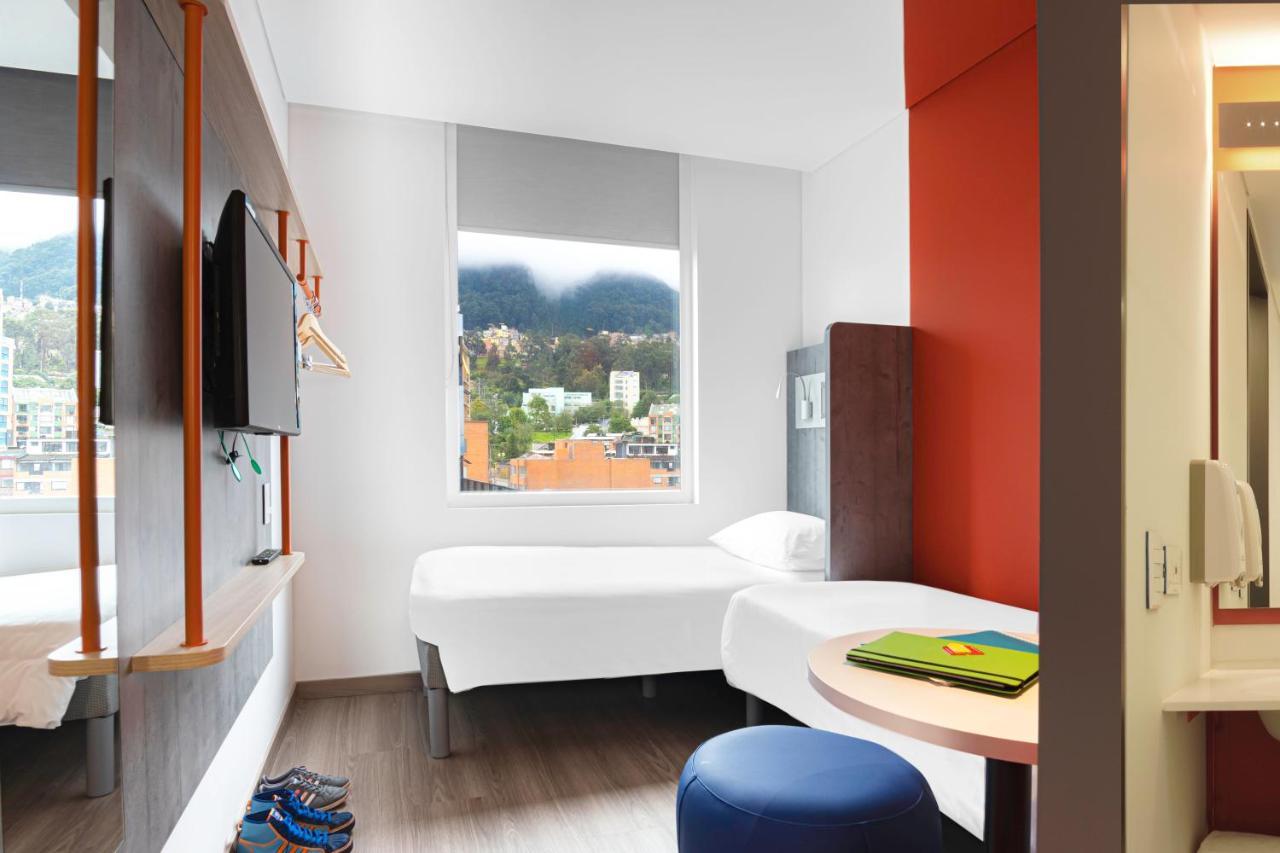 Standard Twin Room,1103740893:JPEG