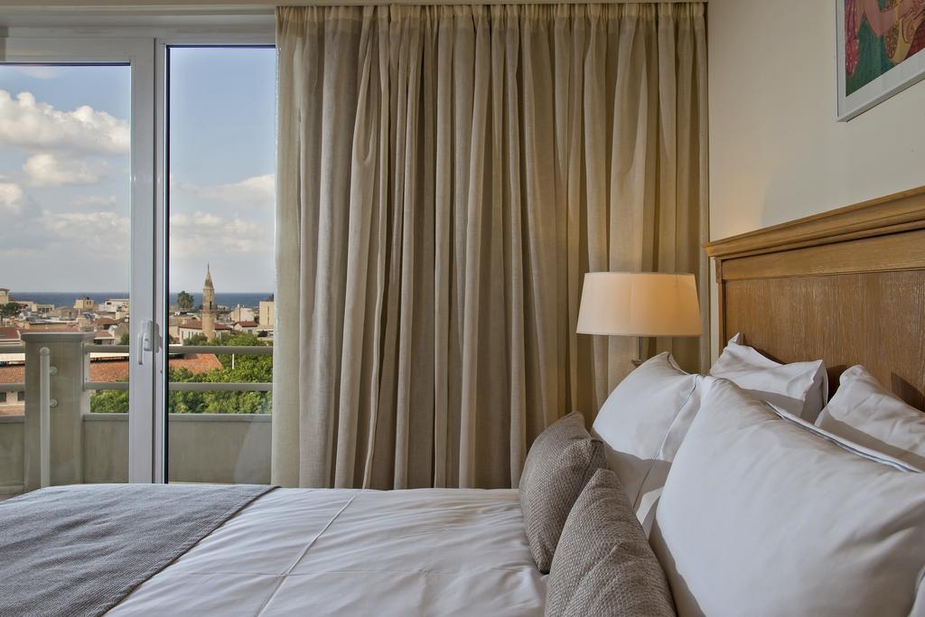 Junior Suite with Old Town View