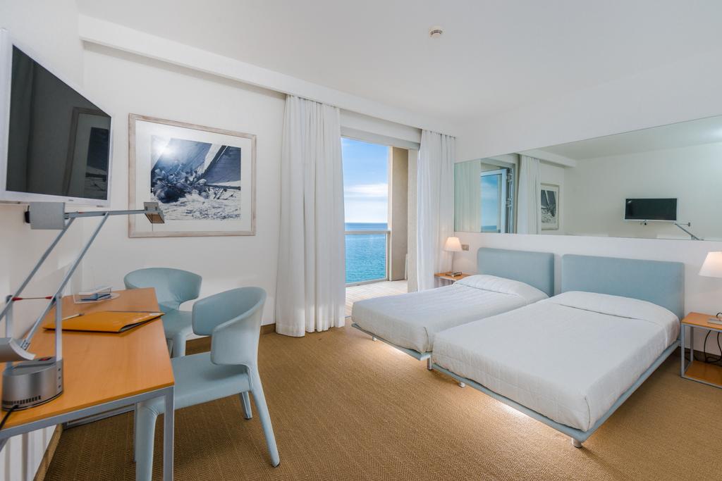 Twin Room with Balcony
