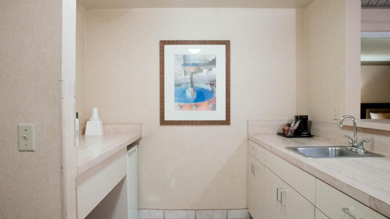 Two-Bedroom Suite - Non-Smoking