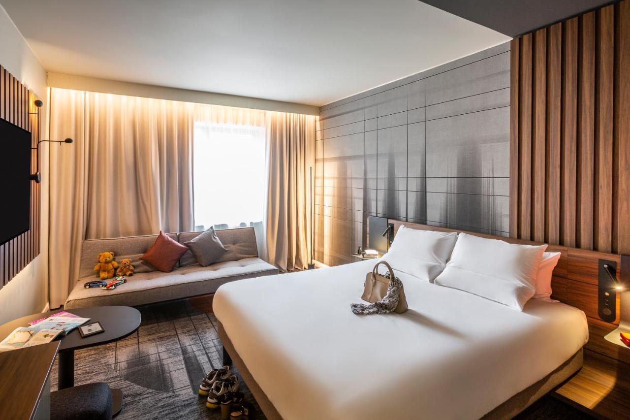 Superior Queen Room with Single Sofa Bed