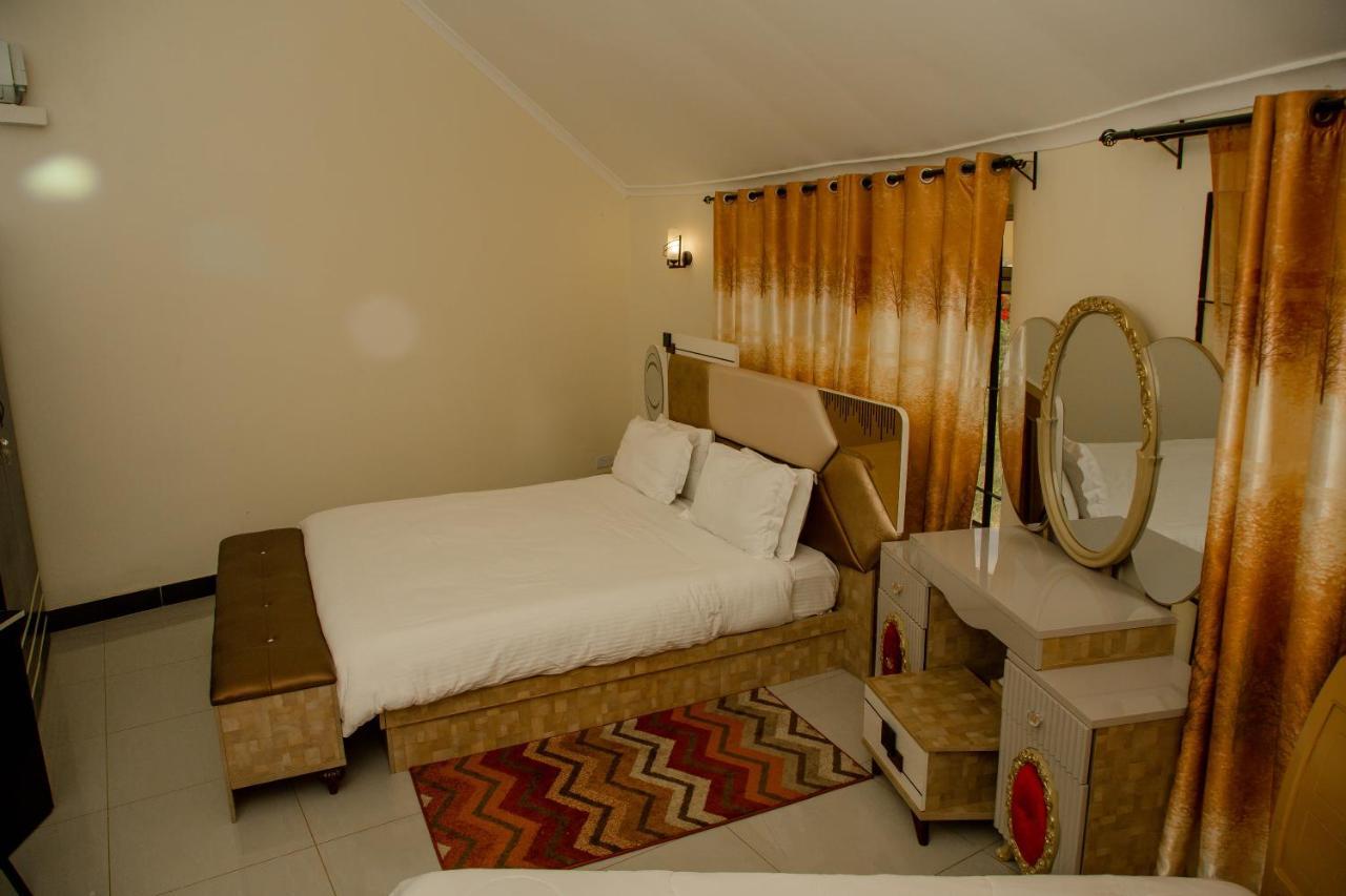 Large Double Room